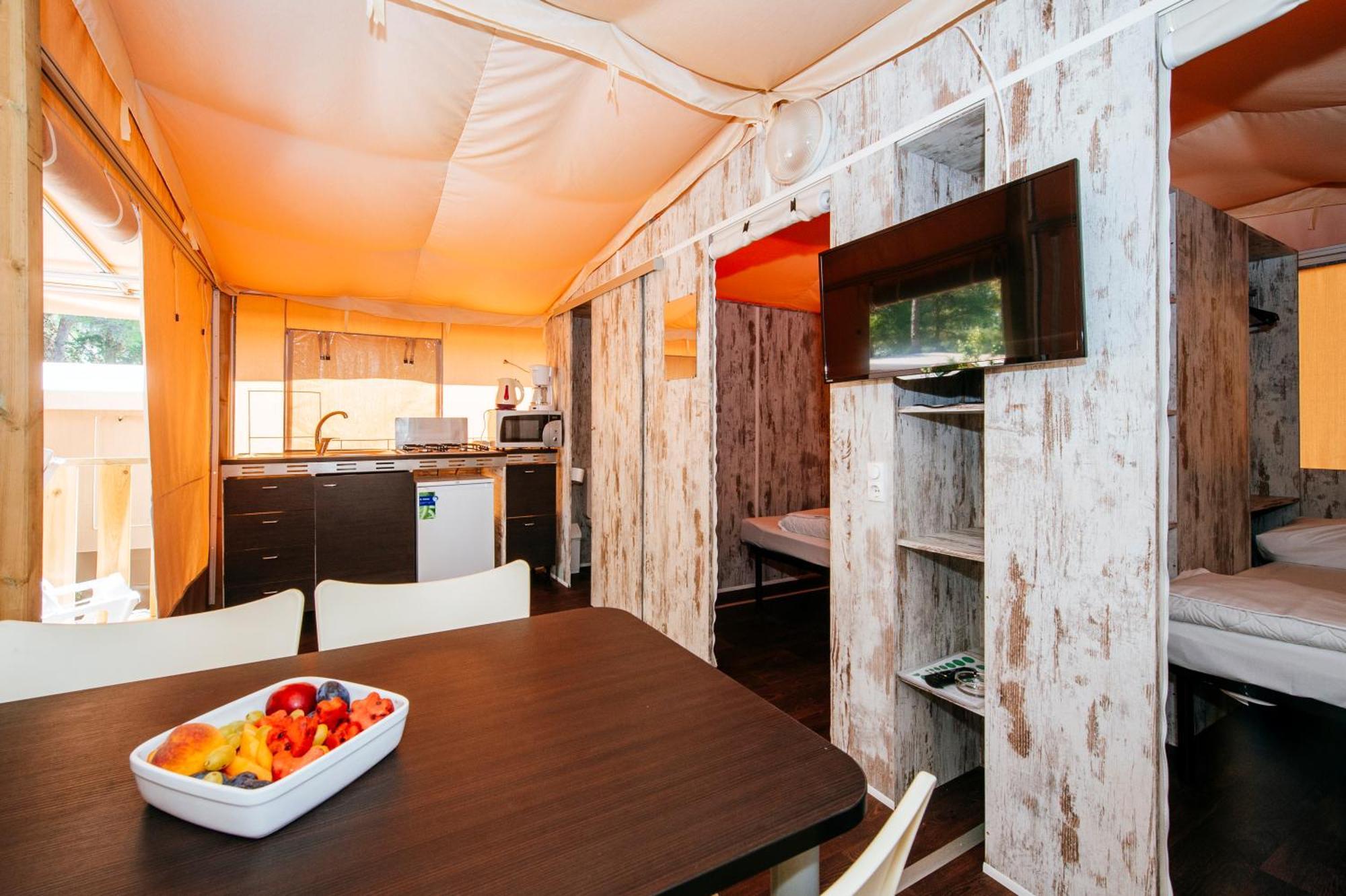 Zaton Holiday Resort Glamping Tents Nin Chambre photo